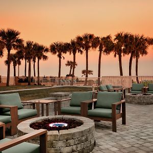 Premium Queen Room Two Queen Beds Oceanfront Balcony
